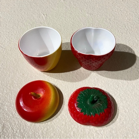 Hazel Atlas Jars Apple and Strawberry - Picture 3 of 4